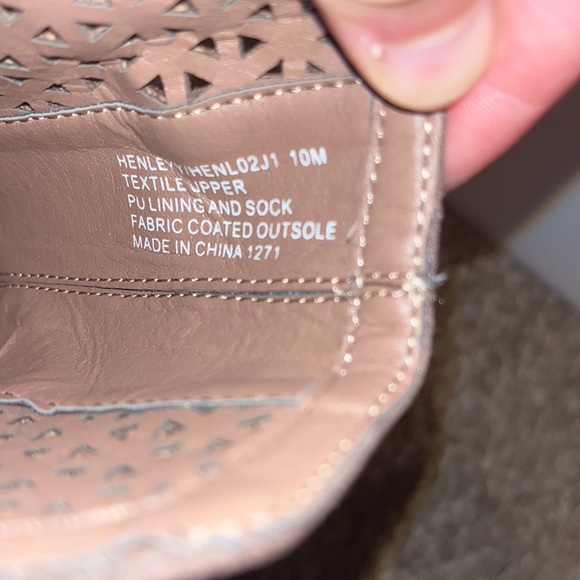 Women’s madden nyc brown ankle boot, stylish, cut out designs on the sides - Picture 6 of 6